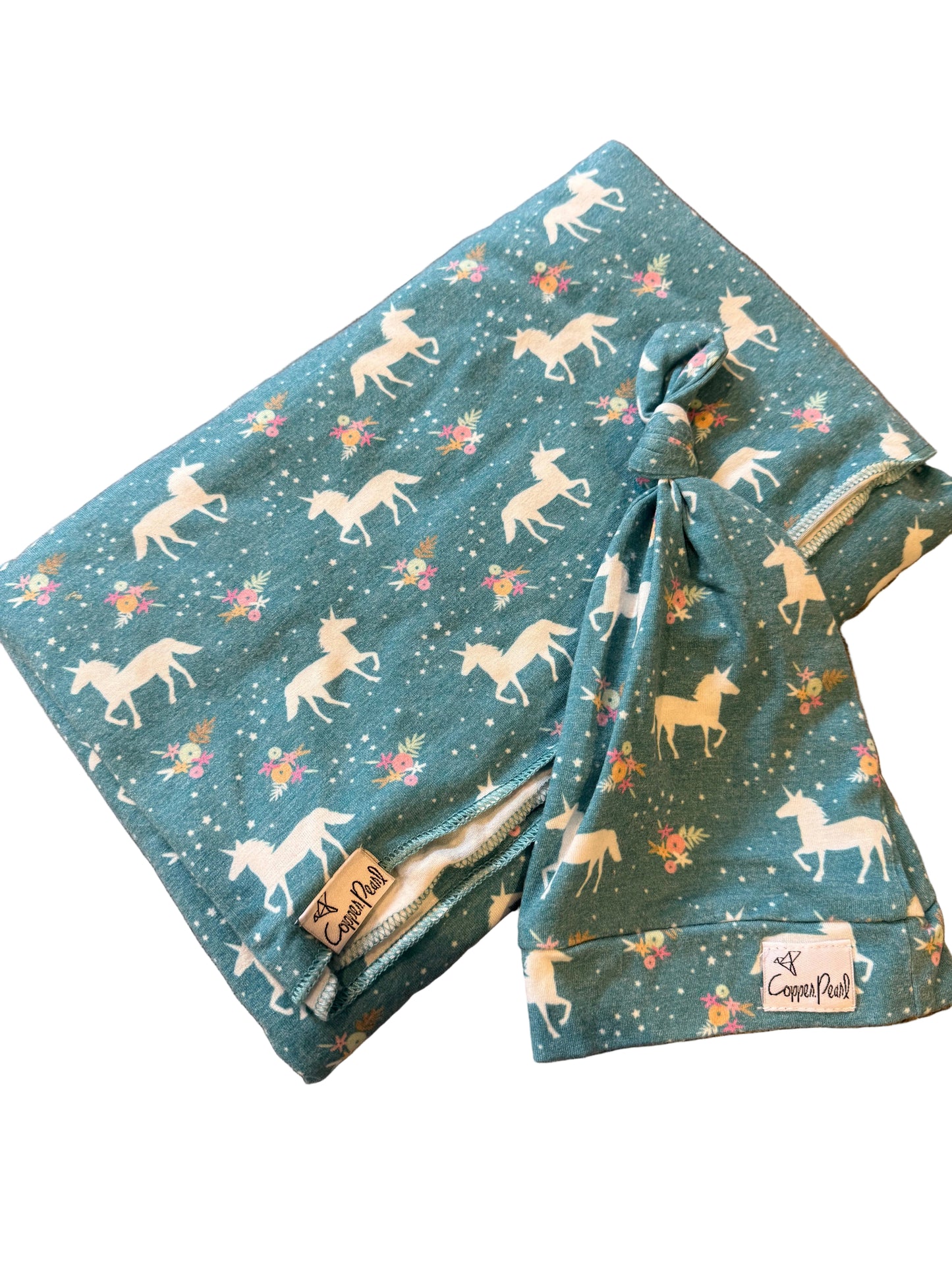 Copper Pearl swaddle + hat VGUC