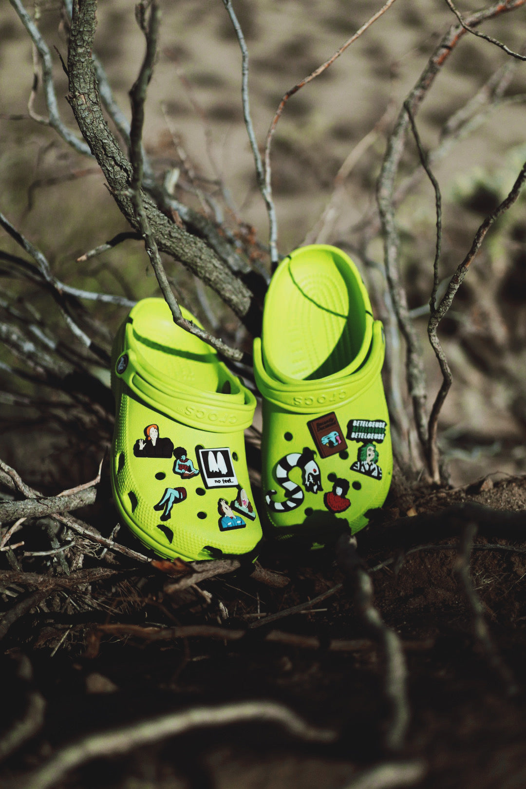 BUG GHOST GUY SHOE CHARMS