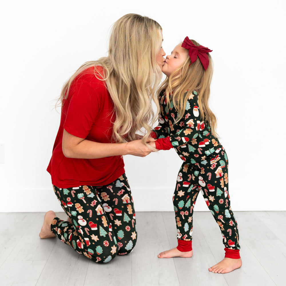 Scarlett Christmas Cookies Bamboo 2-Piece Long Sleeve Set