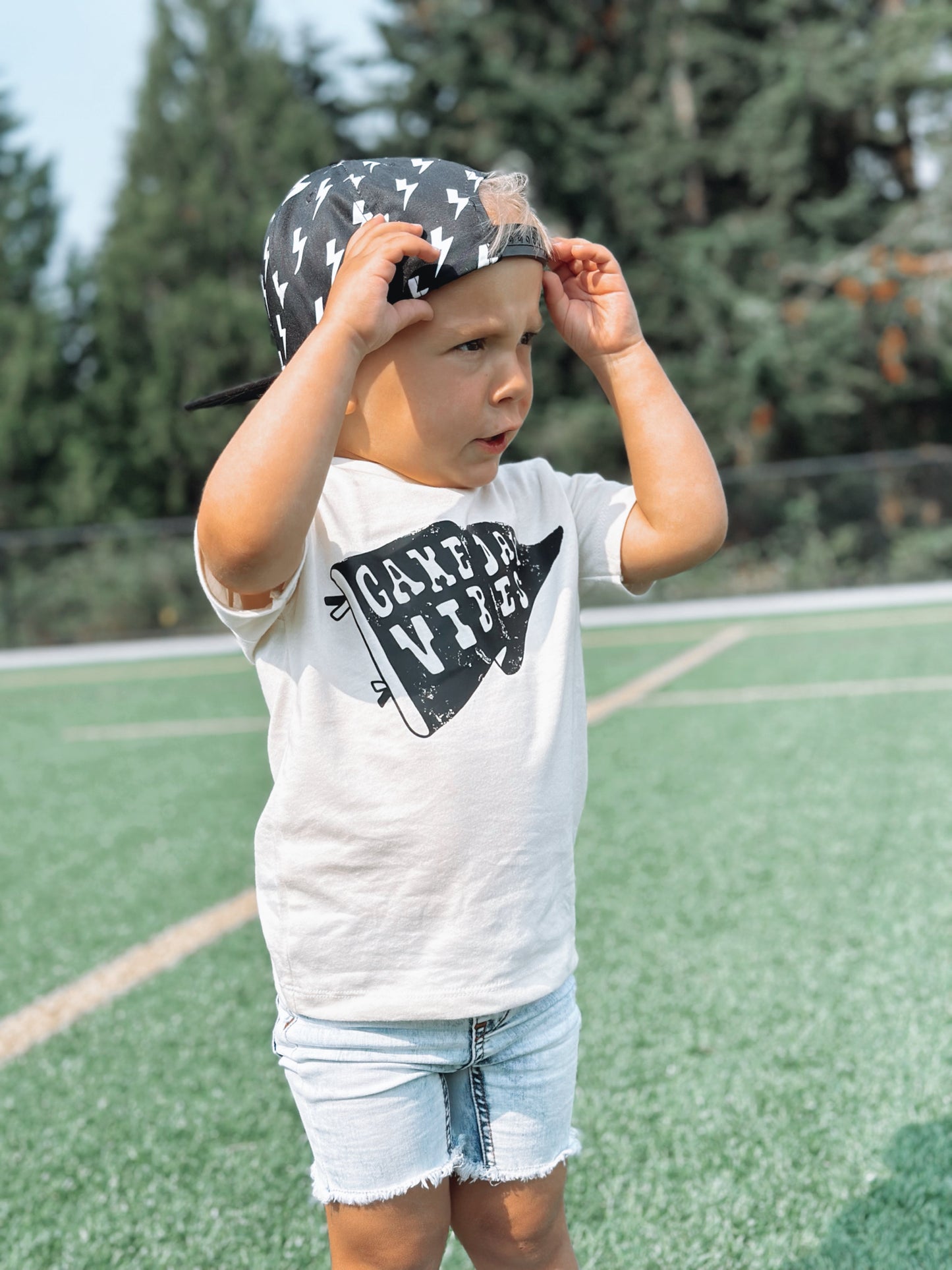 Game Day Vibes Flag - Graphic Tee