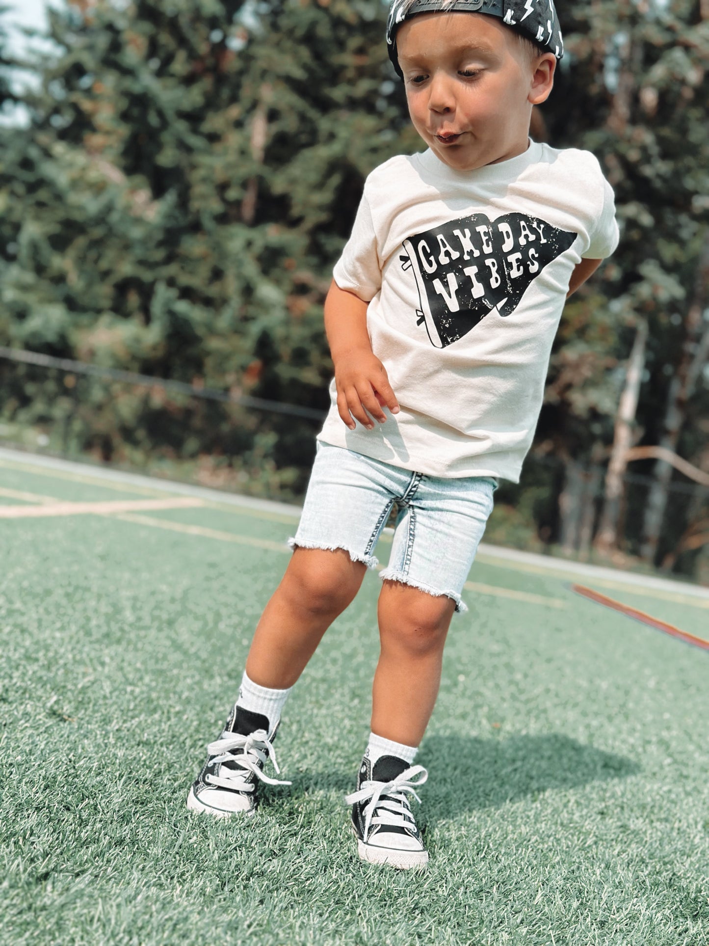 Game Day Vibes Flag - Graphic Tee