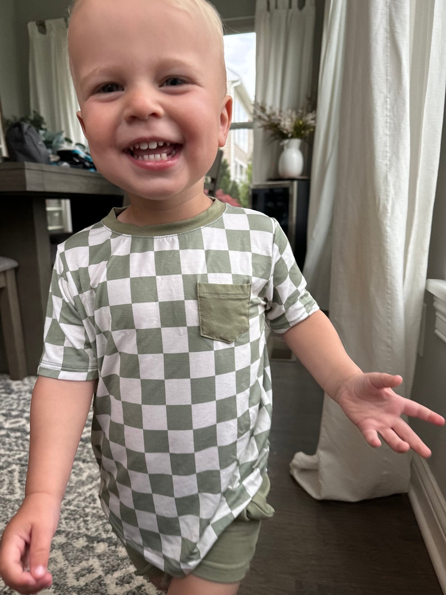 Checkered pocket tee- Sage