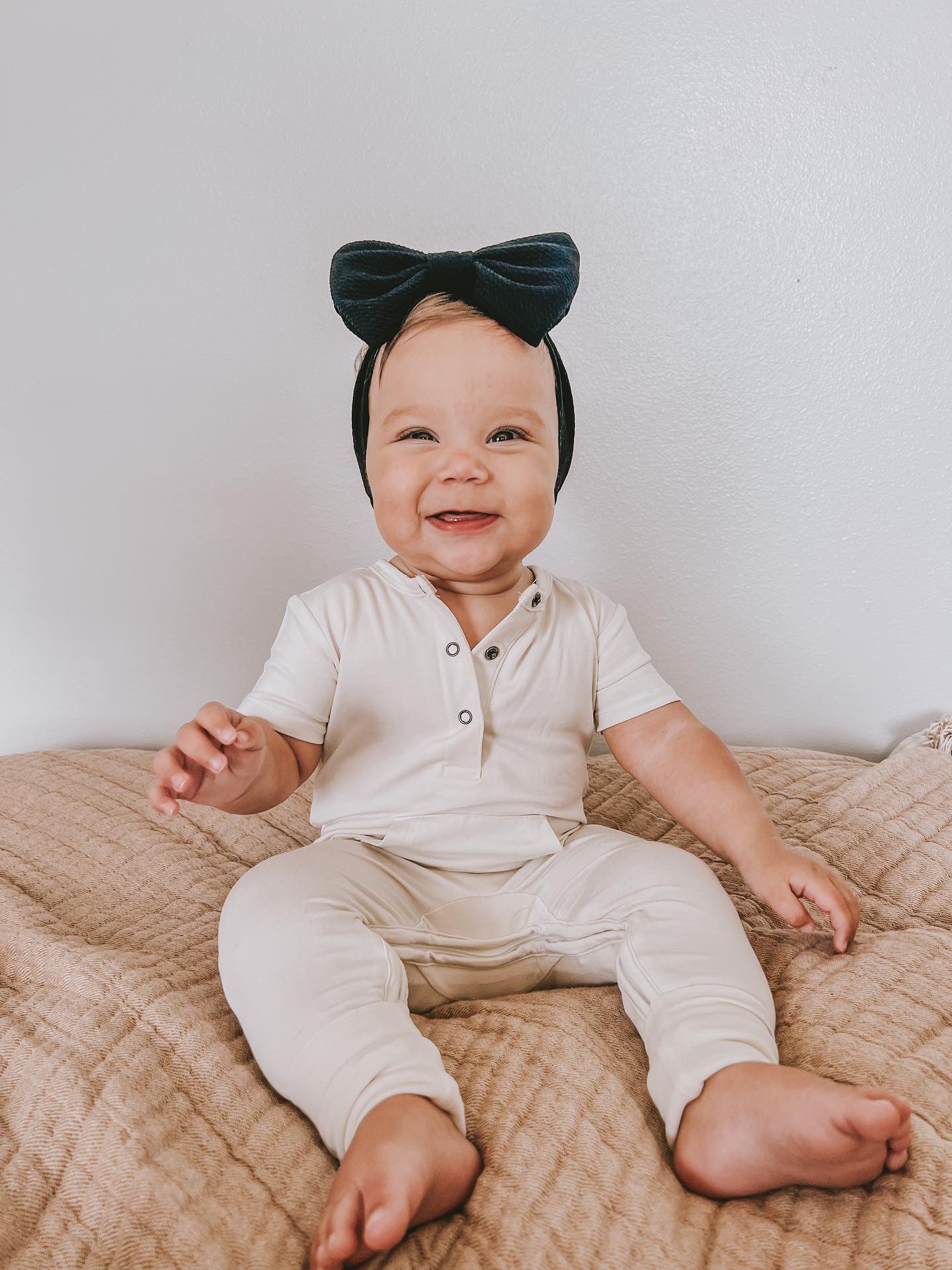 Bamboo Short Sleeve Romper - Cream