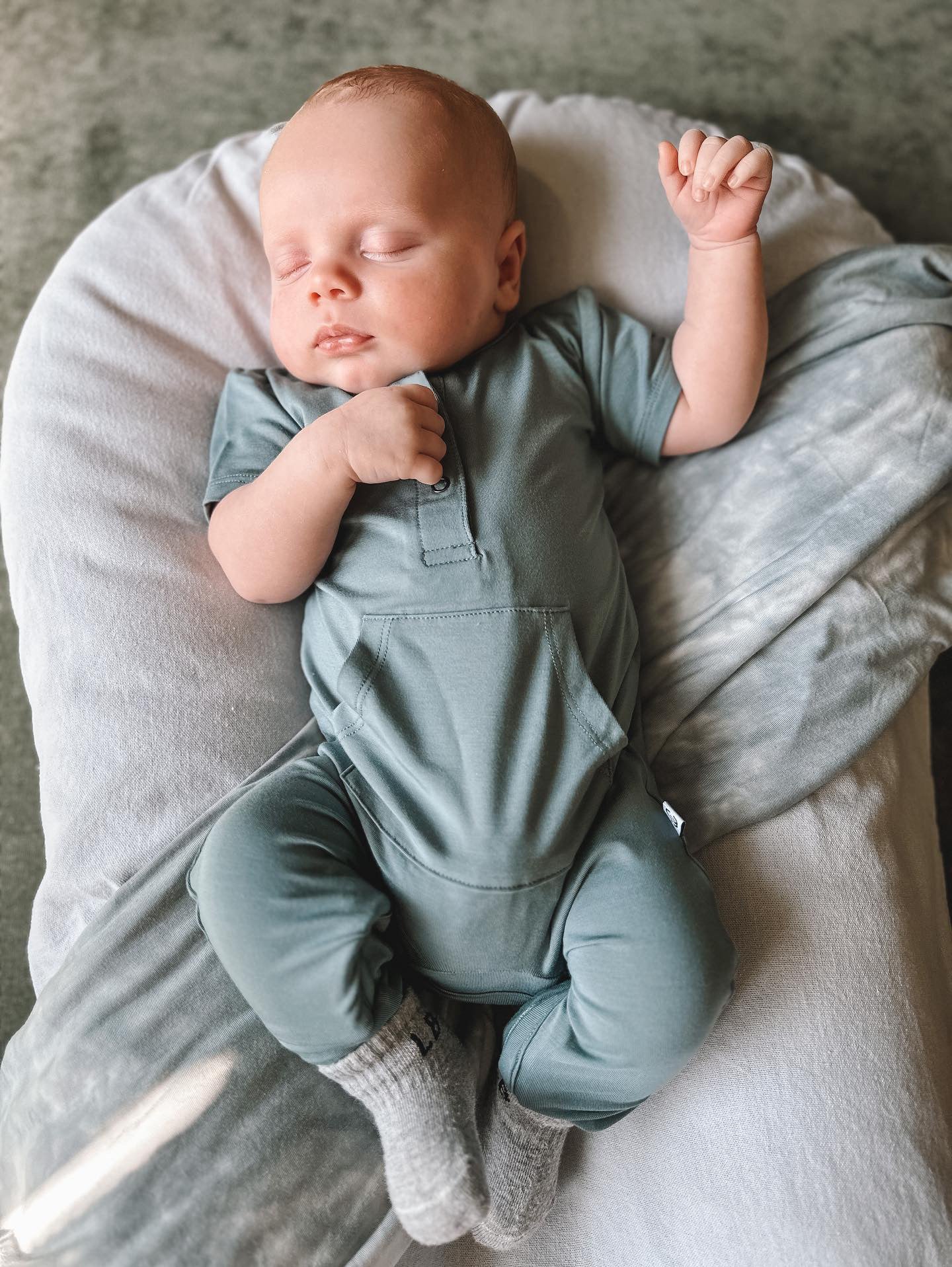 Bamboo Short Sleeve Romper - Sea Blue