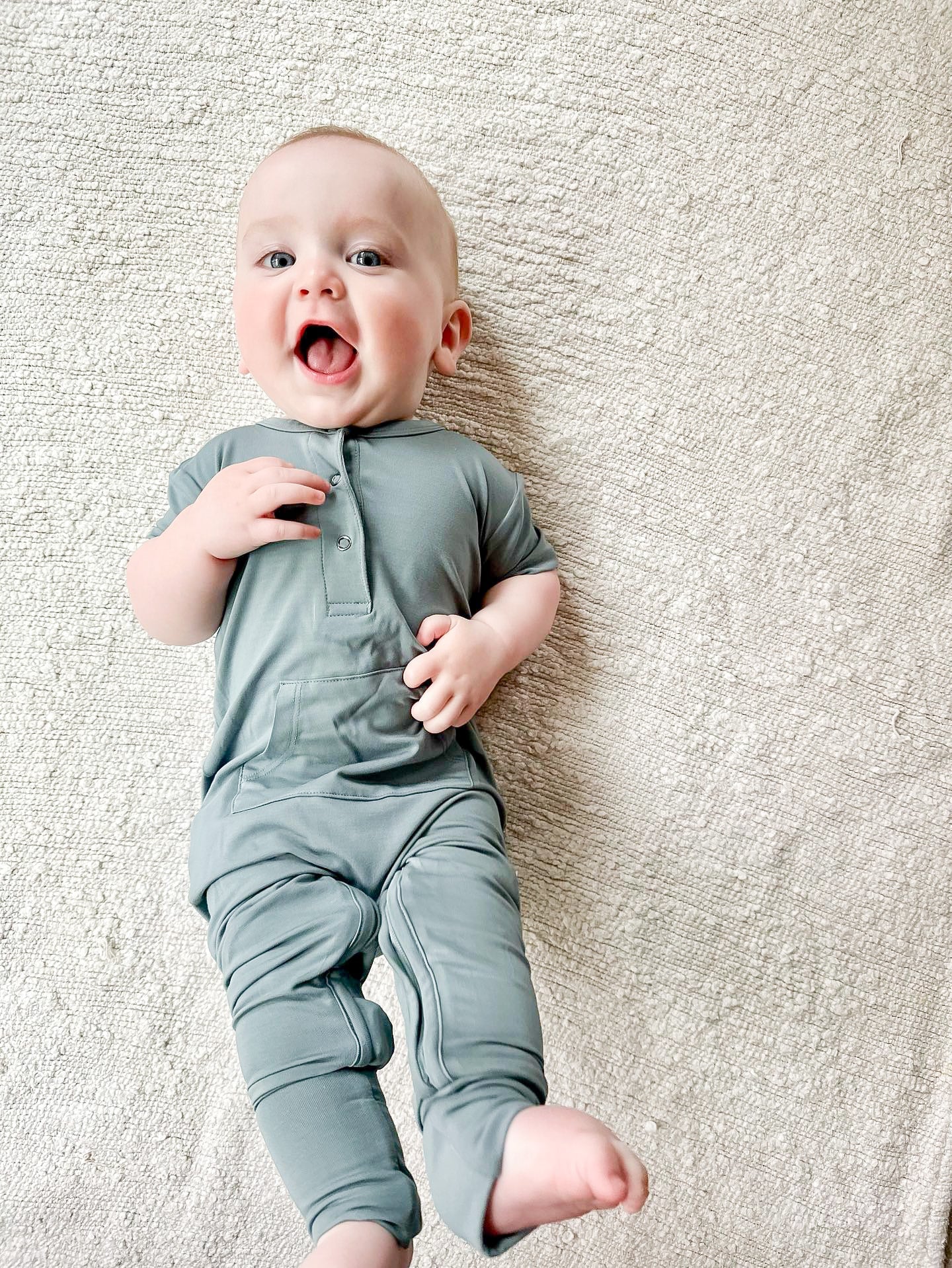 Bamboo Short Sleeve Romper - Sea Blue