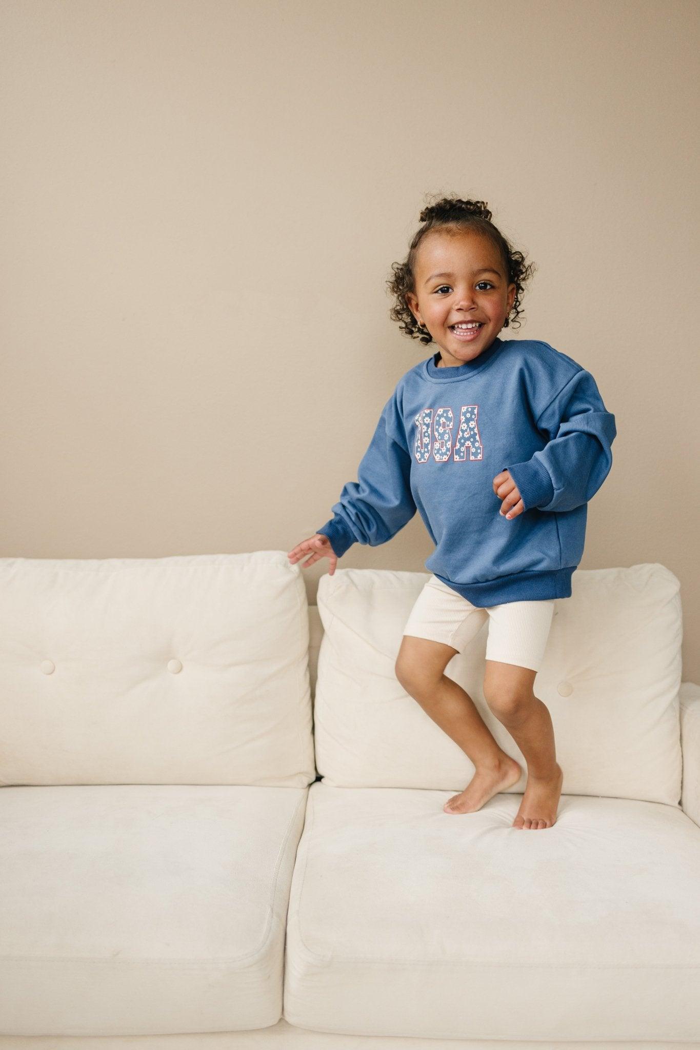 USA Daisy Crewneck Sweatshirt