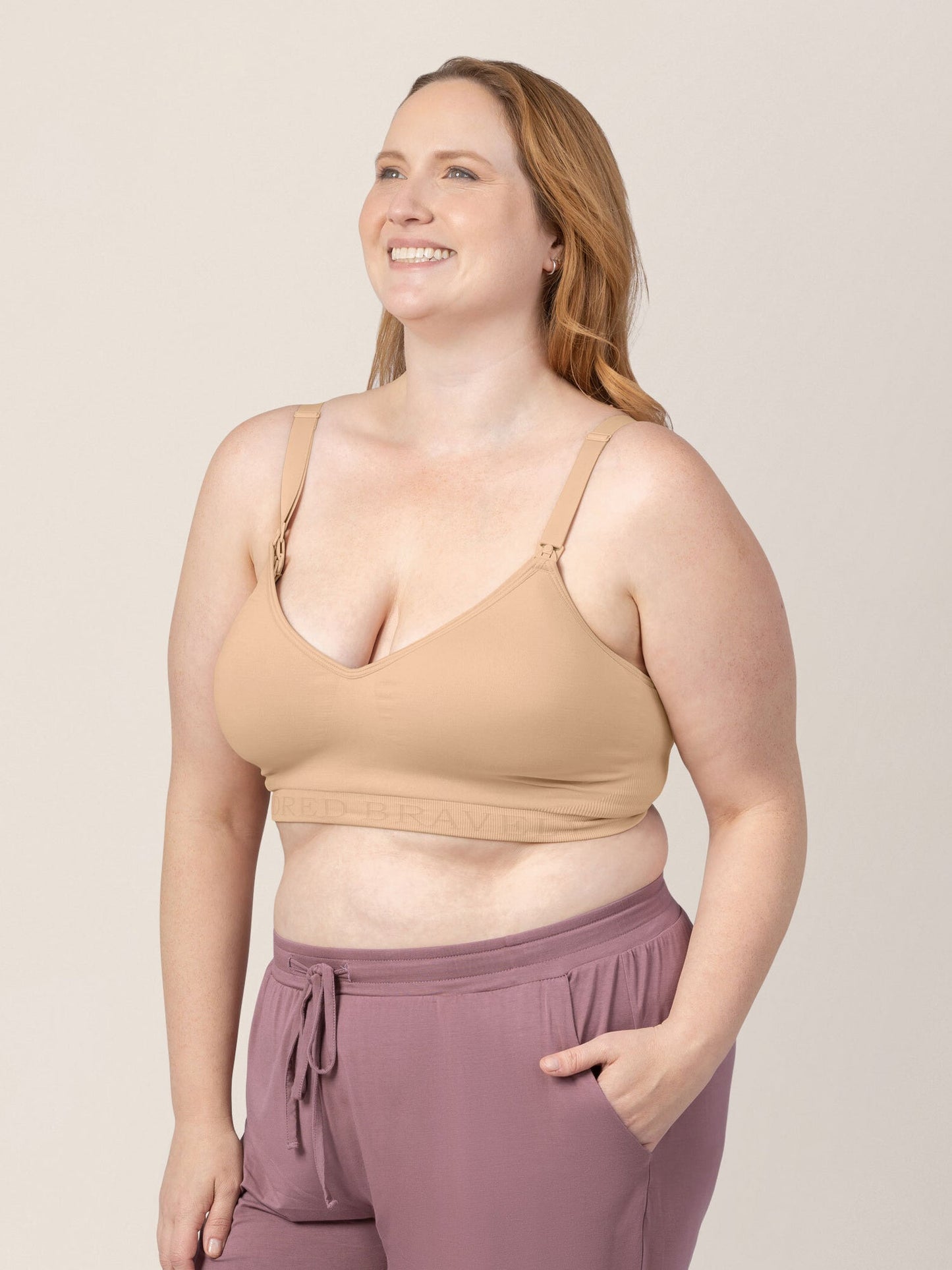 Signature Sublime® Contour Hands-Free Pumping & Nursing Bra | Beige