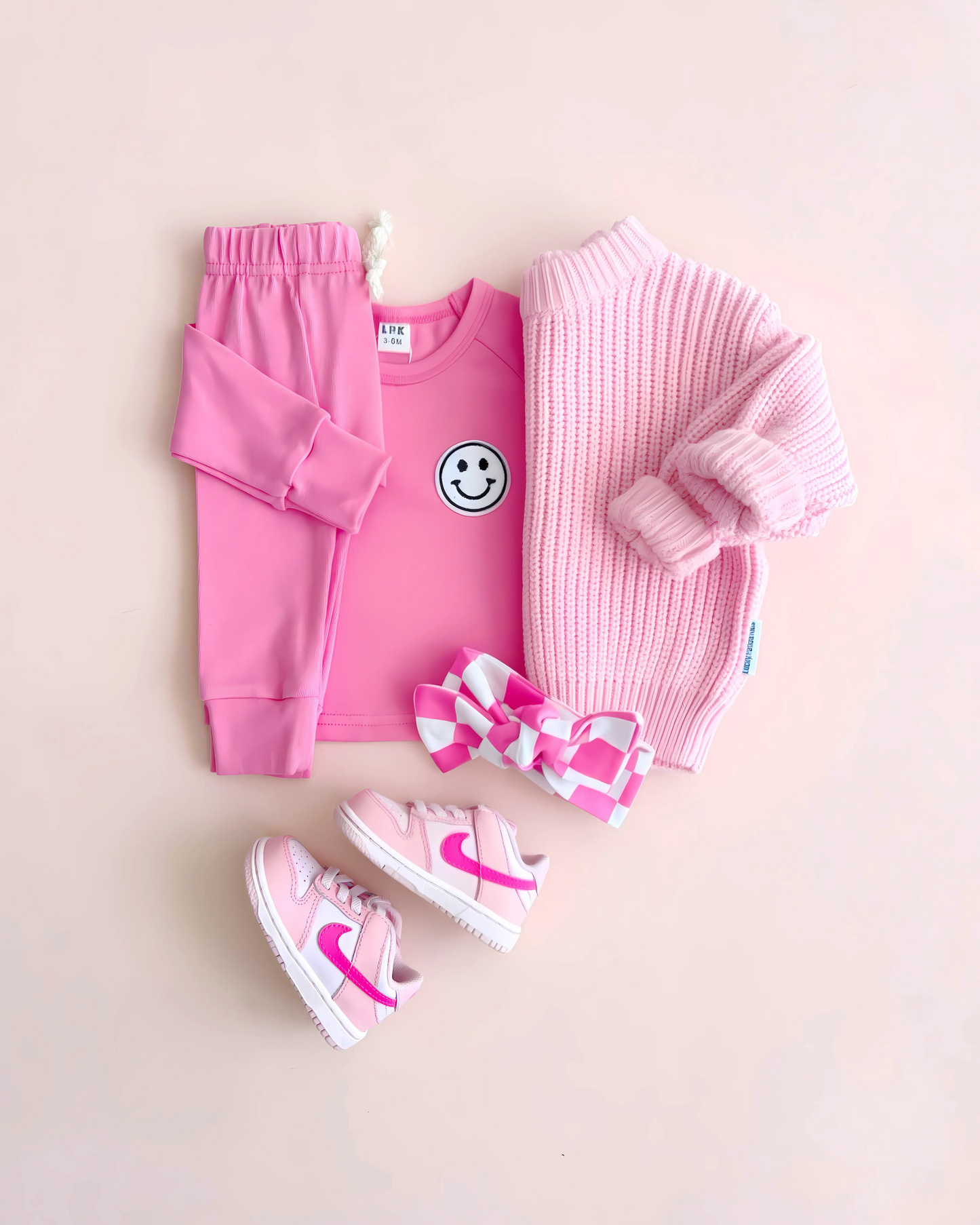 Lounge Set | Smiley Bubble Gum