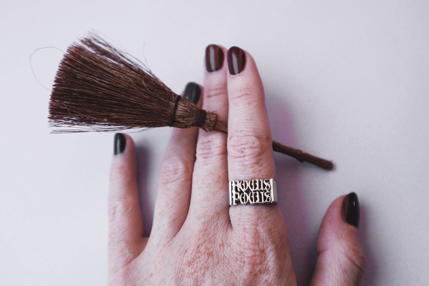 HOCUS POCUS RING