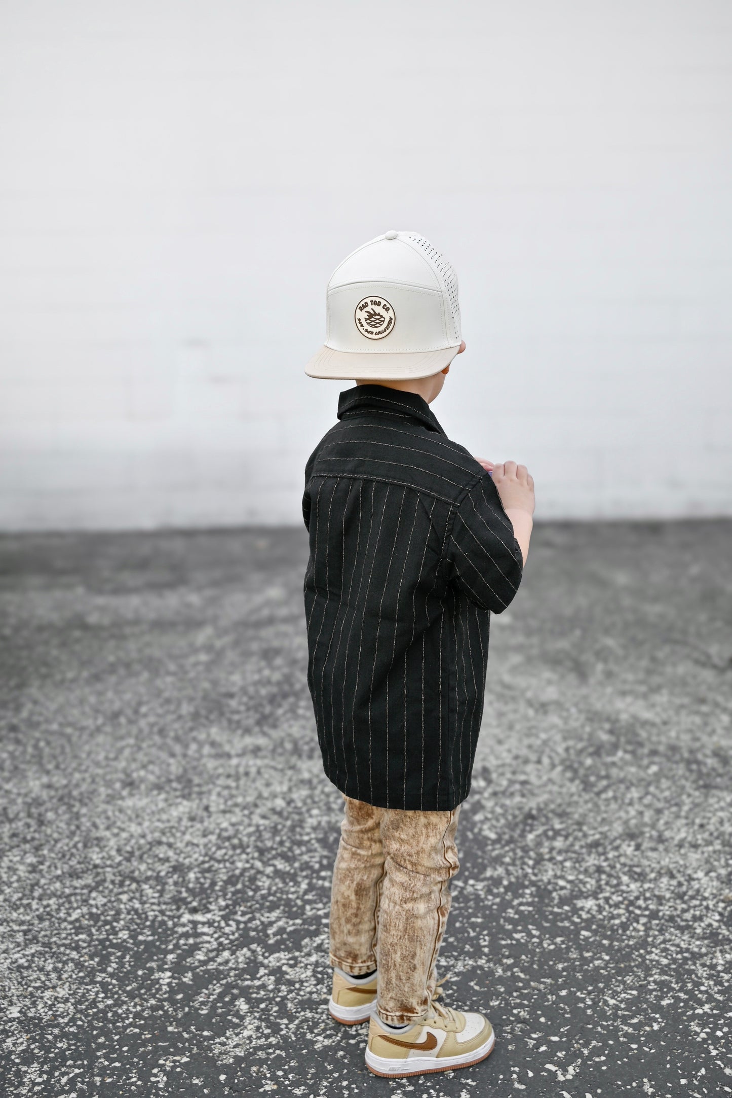 COASTAL BUTTON UP - BLACK