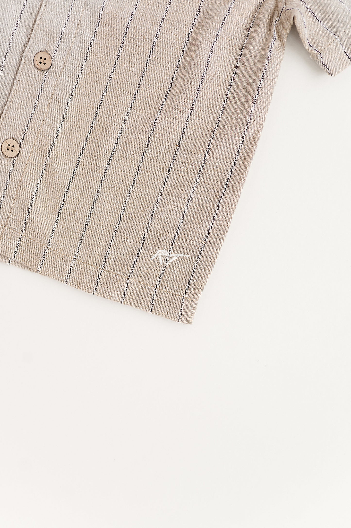 COASTAL BUTTON UP - TAN