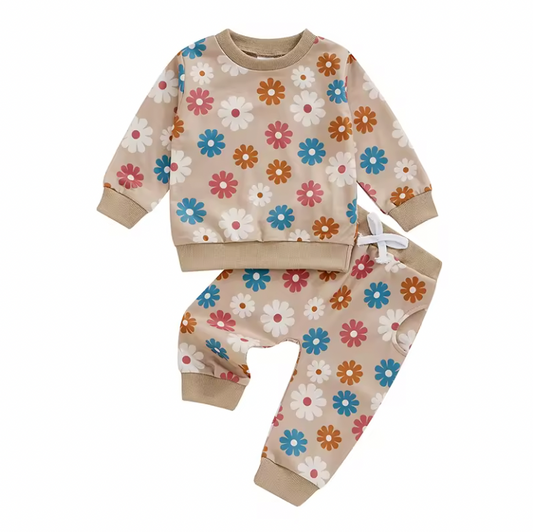 Tan Cartoon Floral Lounge Set