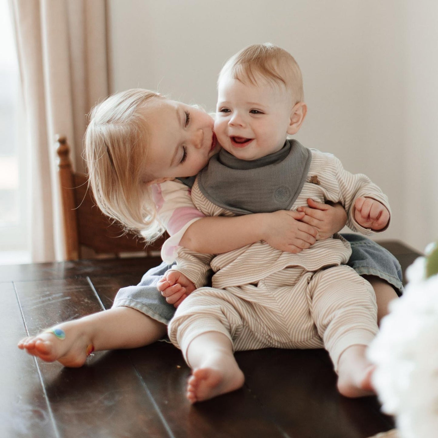 Stormy Muslin Bandana Bibs Set (4-Pack)