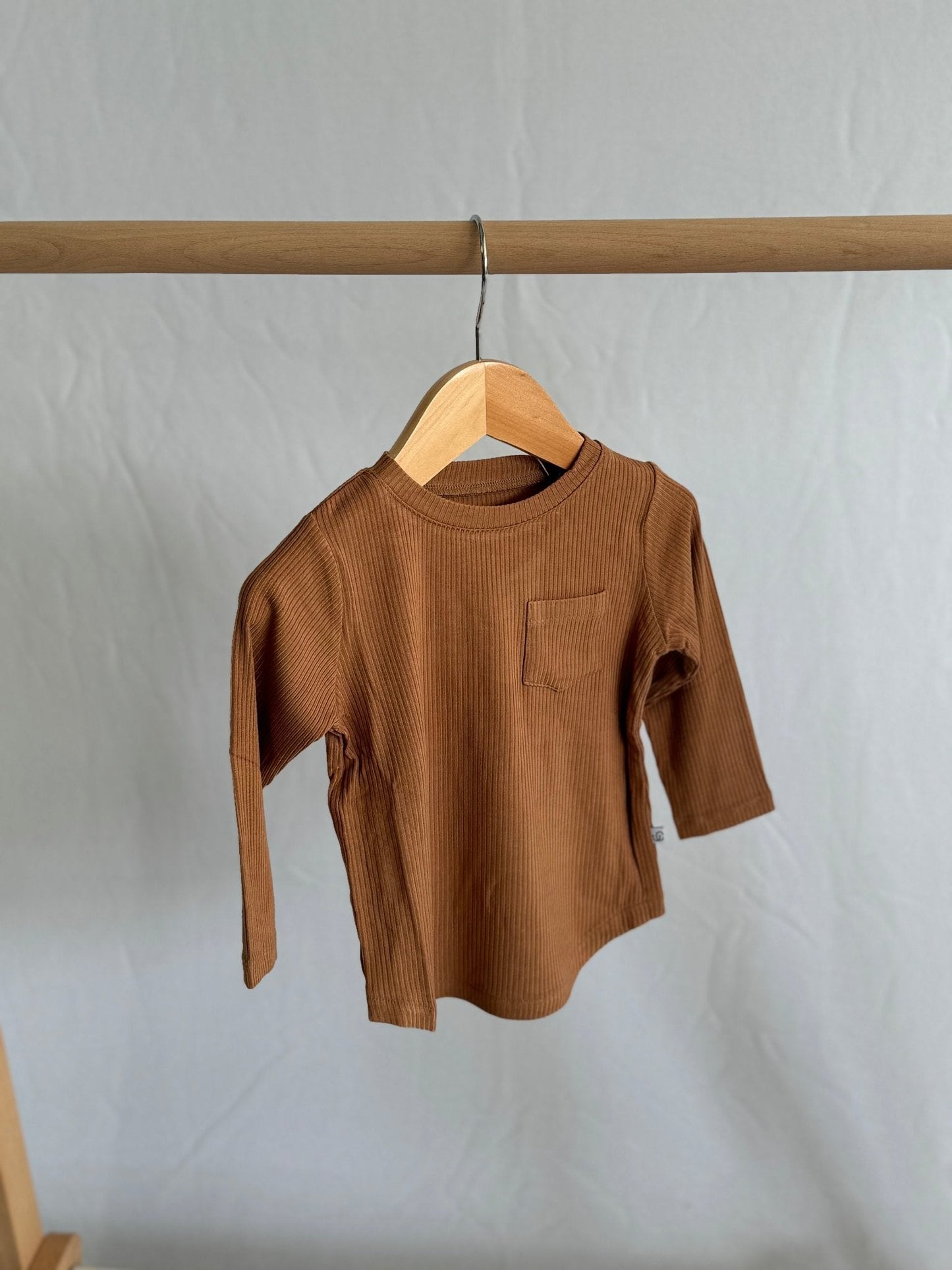 Ribbed Chocolate Pocket Long Sleeve