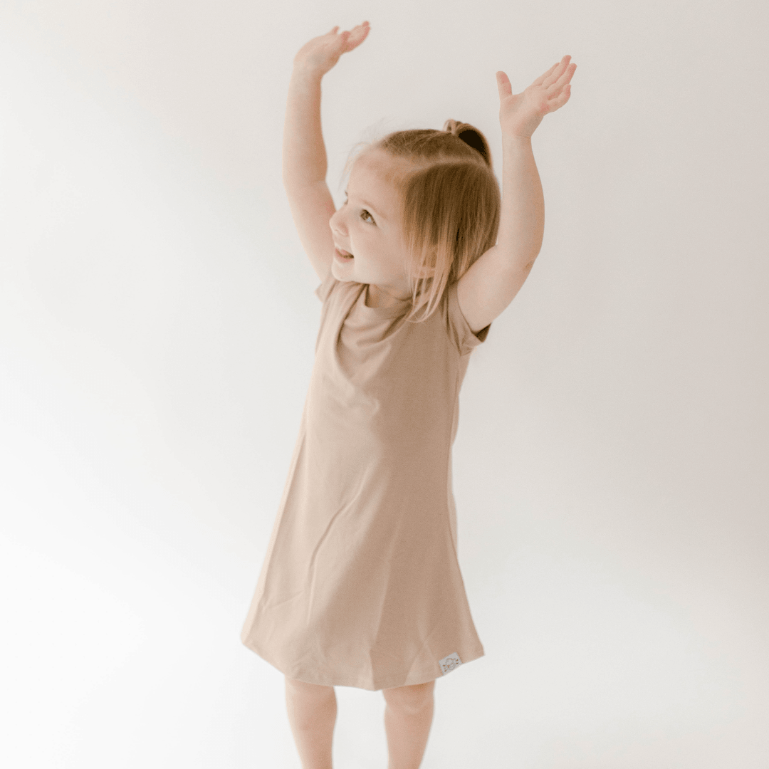 Short Sleeve Millie in Driftwood